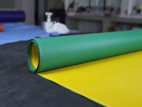 绿色单面聚氨酯涂层玻璃纤维布